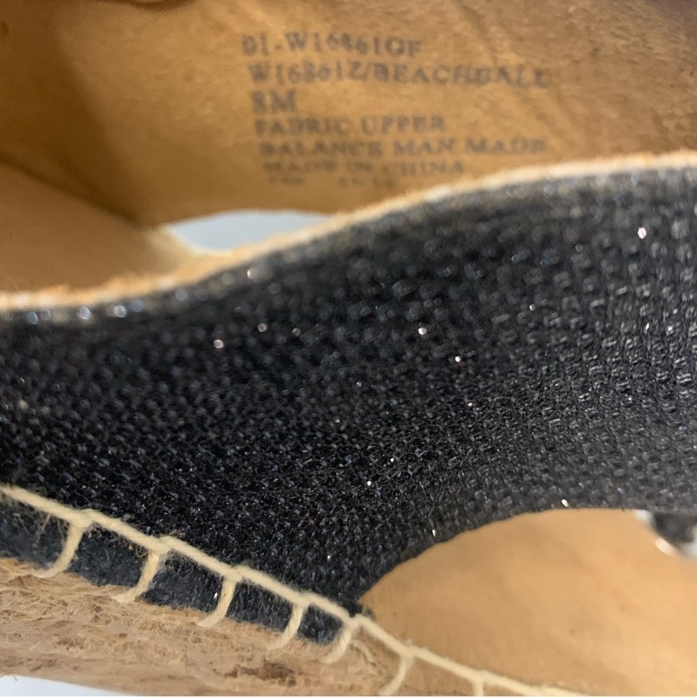 White Mountain Brand Thong Sandals - Picture 9 of 10